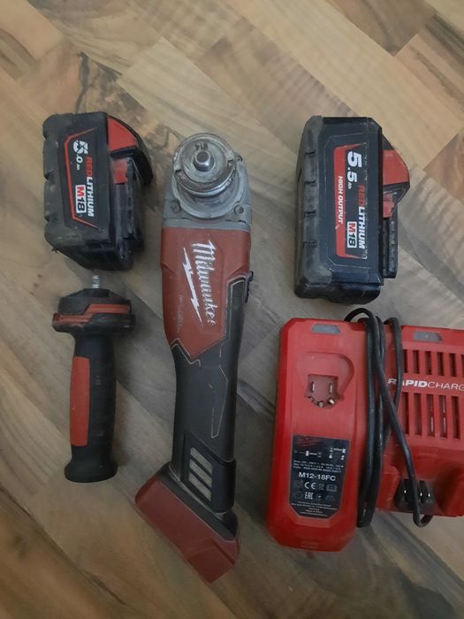 Vând flex Milwaukee m18