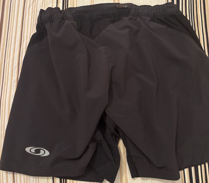 Pantaloni alergare marimea L