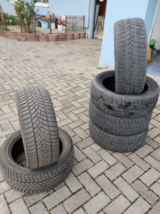 Cauciucuri de vanzare