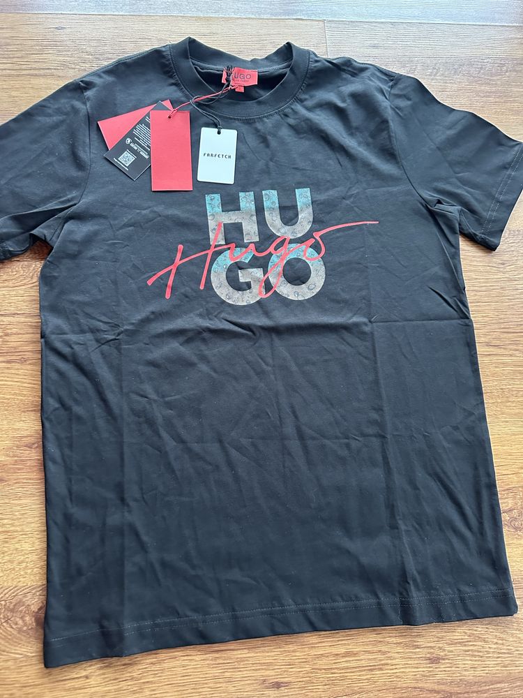 Мъжка,памучна,черна тениска Hugo BOSS с двойно лого