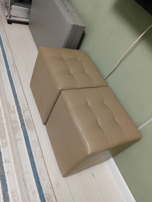 Пуфик 2 штук коричневый