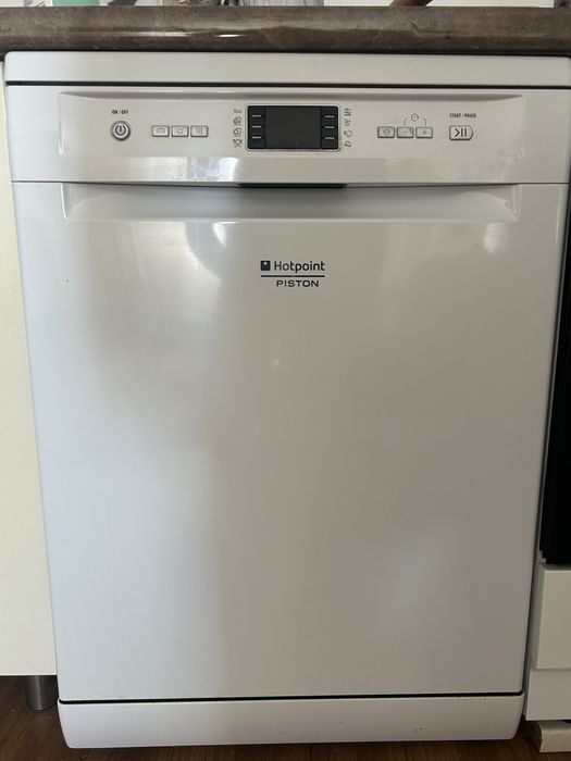 Посудомойка ariston