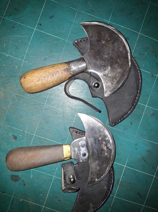 Обущарски, кожарски и сарашки инструменти