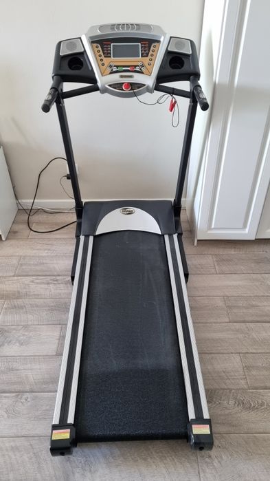 Беговая дорожка.