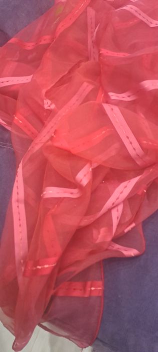 Perdea mătase 4 20  m cu rejansa și agățători. La 60 lei