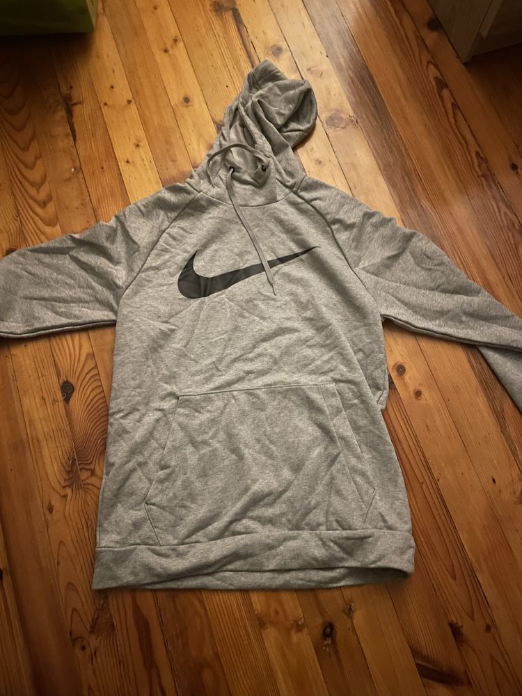 суичър Nike неупотребяван