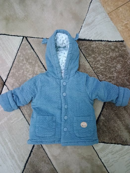 Geaca groasă, nouă, din catifea