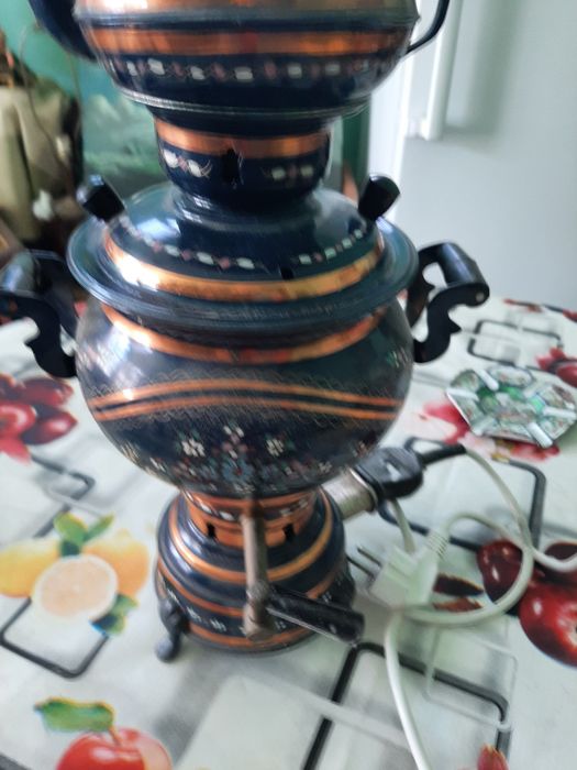 Samovar vechi 44 cm inaltime / 55 cm
