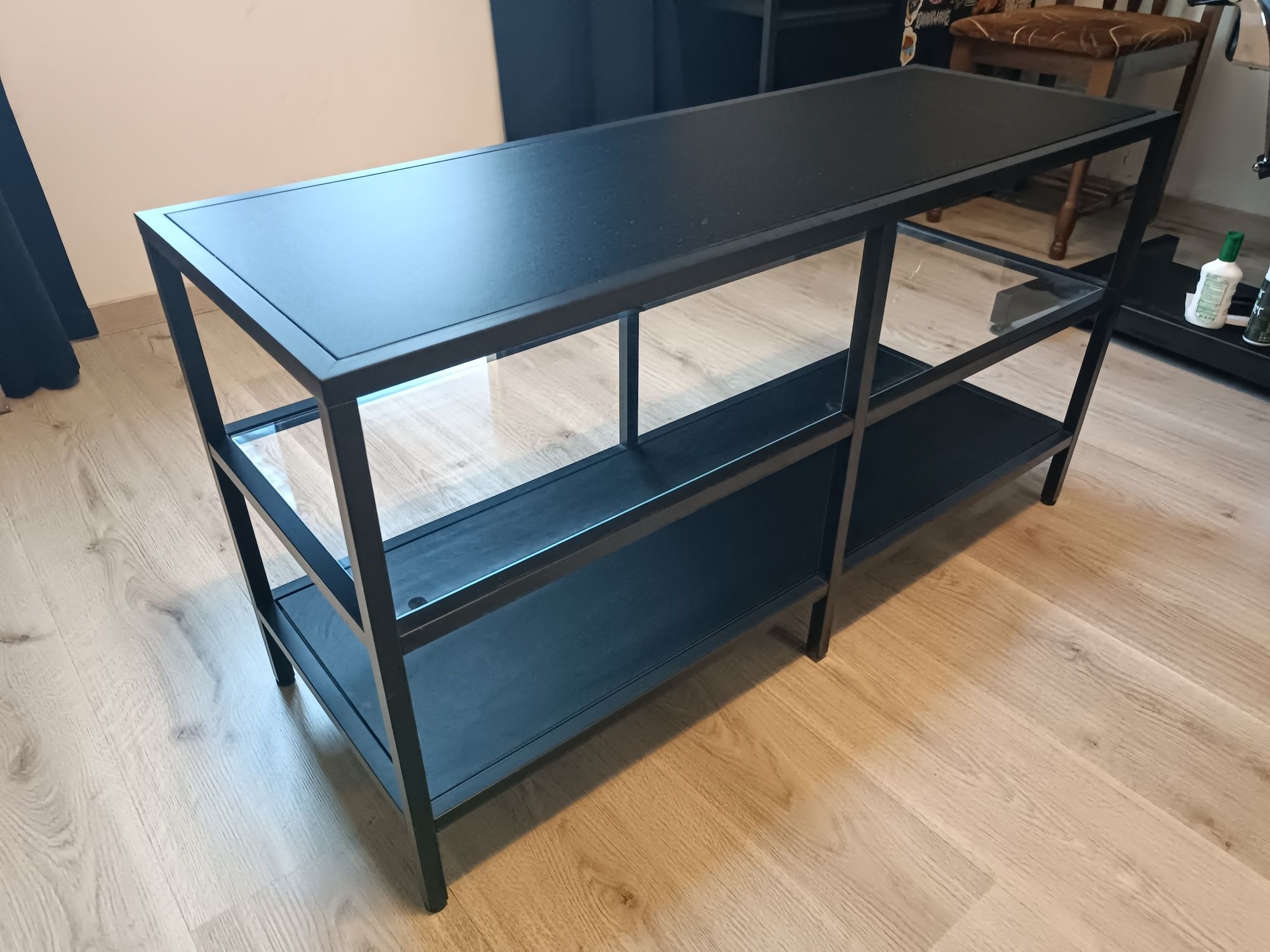 Холна масичка (TV) / етажерка IKEA
