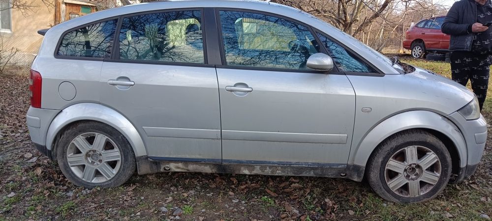 Продавам Audi A2, 1.4 tdi - на части!