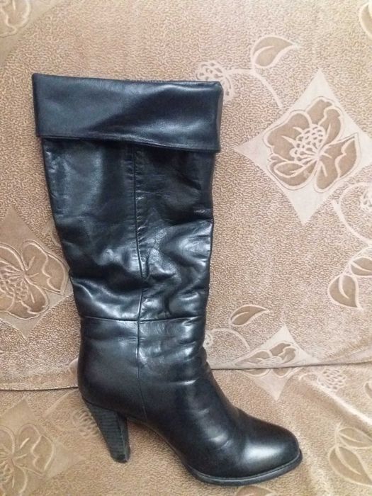 Продам недорого женские ботинки, сапоги в хорошем состояни бу