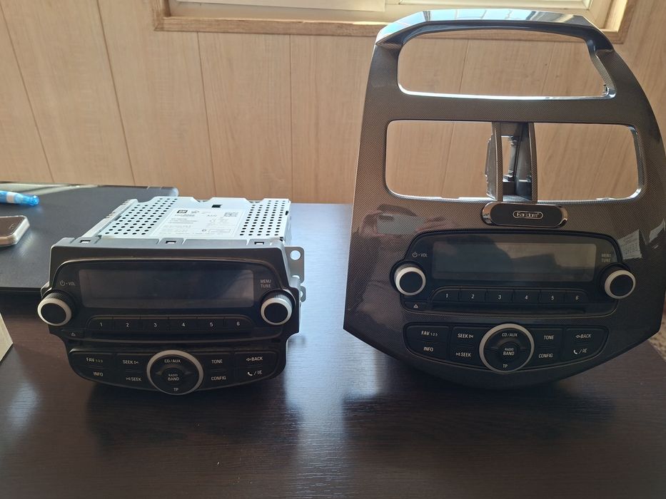 Спарк, Йупка, Магнитафон, Кнопка Заводской Равон.