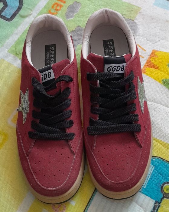 Женский кроссовка 2700 тг