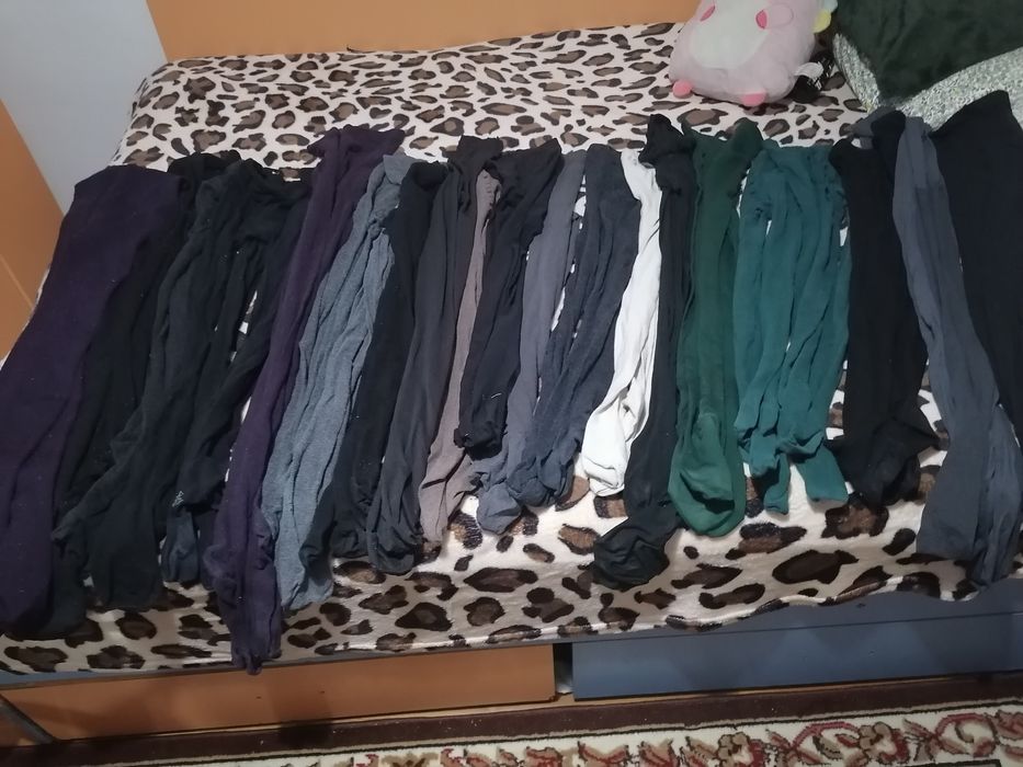 OFERTA : Strampi damă :  50 perechi