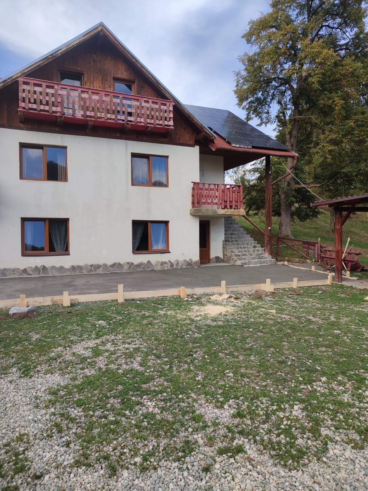 Închiriez cabana ( cu ciubar ] ptr evenimente.