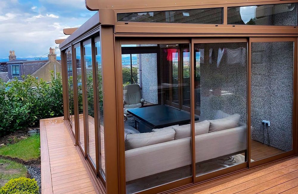 Închideri Pergole/Terase cu sticlă - Ghilotină, Glisantă, Pliantă.