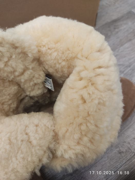 Продам новые UGG