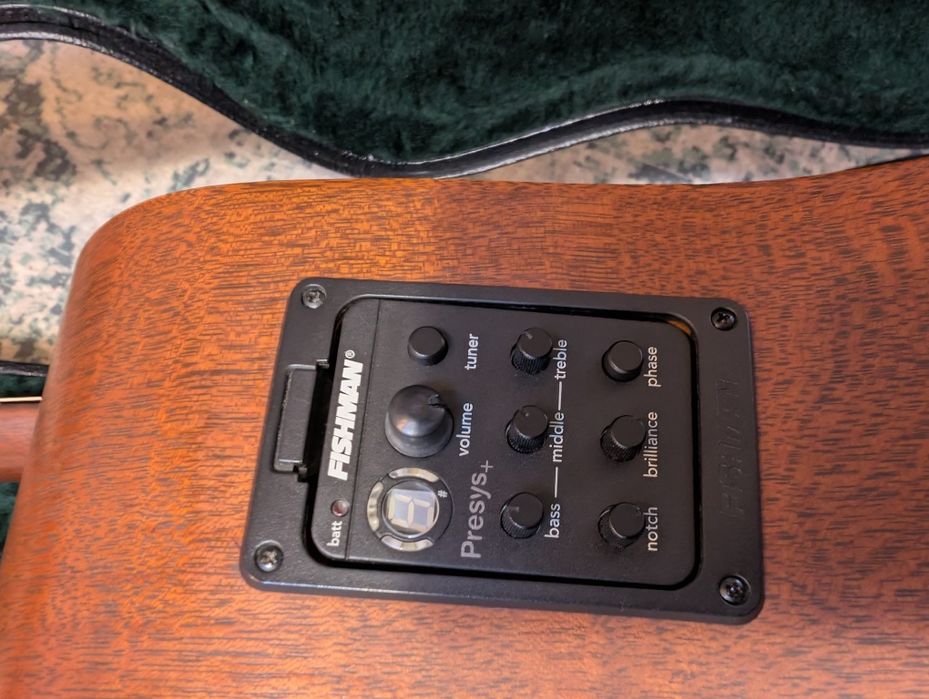 Chitara Martin D15ME