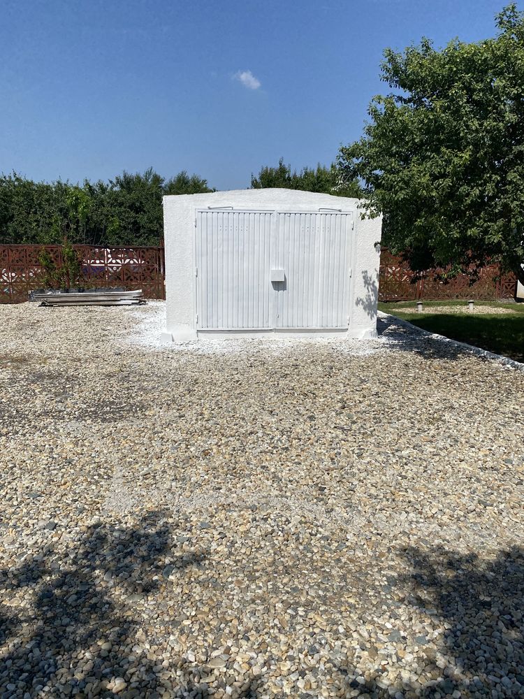 Centura sud proprietar garaj 19mp,parcare 130mp,3 km dist.de sect.4