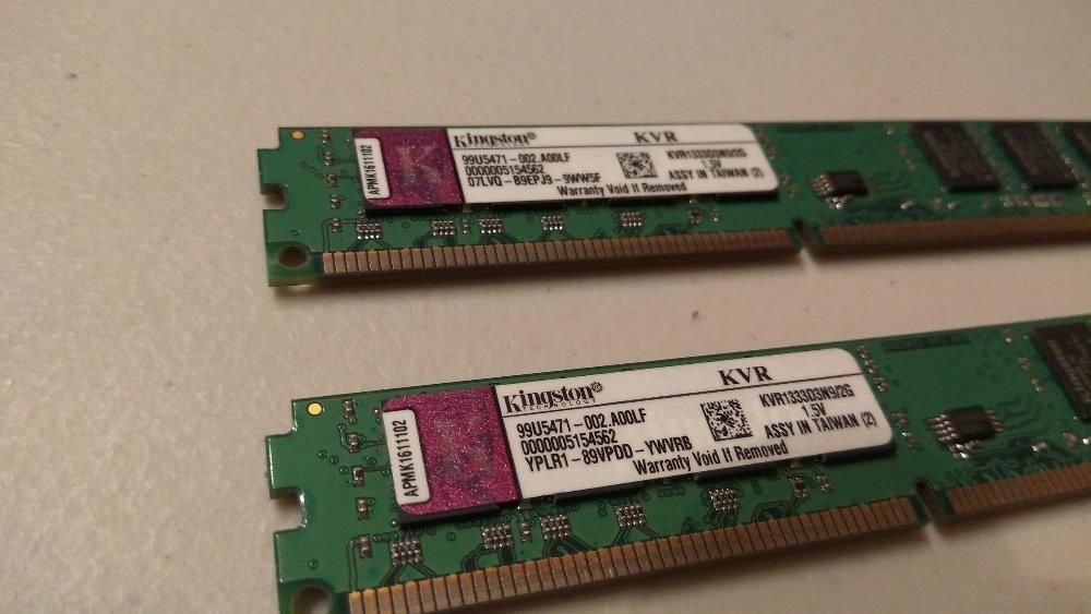 Memorii Kingston 2x2 GB