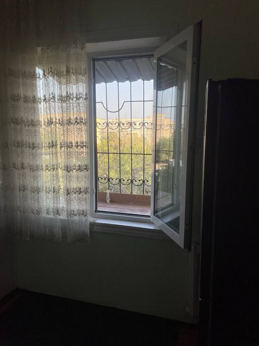 Сергелинский р-н, Куйлюк Массив 5 1/4/5 38м2 2х3балкон