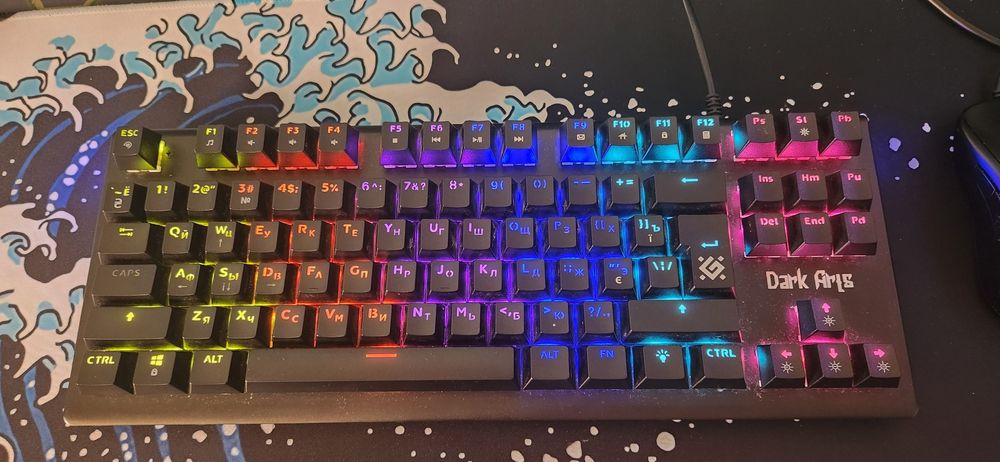 Продам клавиатуру Dark Aris