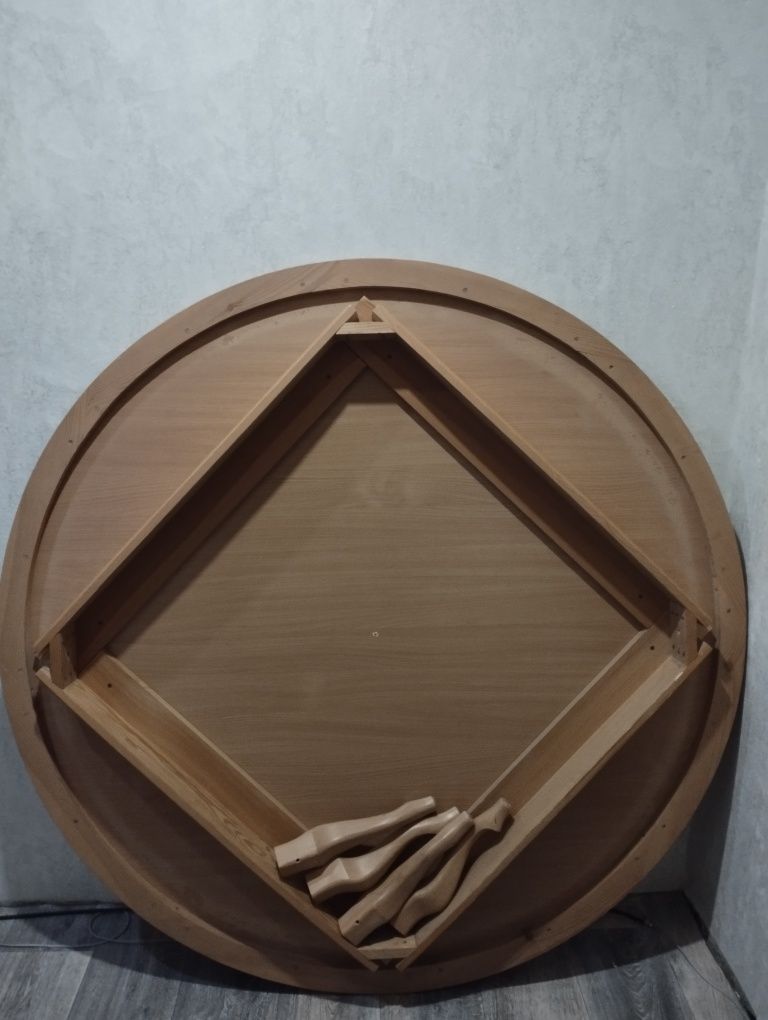 Продам казахский стол