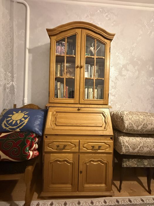 Шкаф для книг или другого
