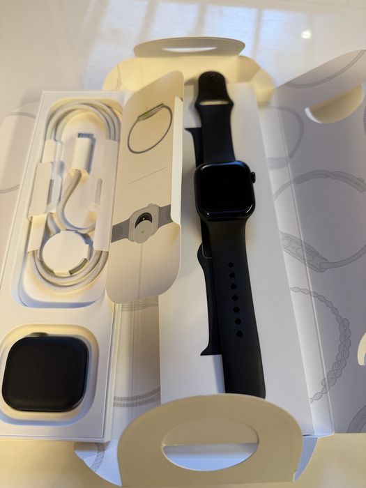 Apple watch series 10 jet black S/M GPS, garantie 1 an