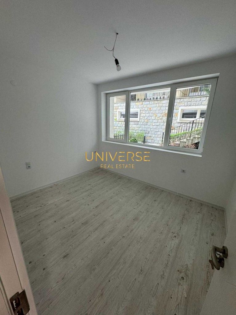 Продава се Тристаен апартамент в Свети Влас - 78 кв.м за 1411 €/кв.м - Снимка #1