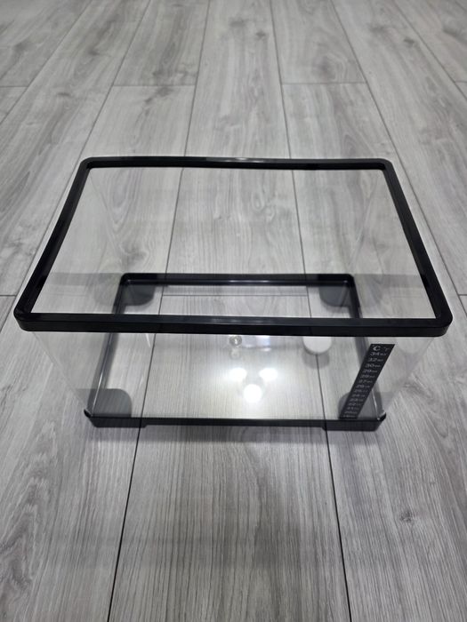 Acvariu pesti cu pompa de oxigen si incalzitor apa