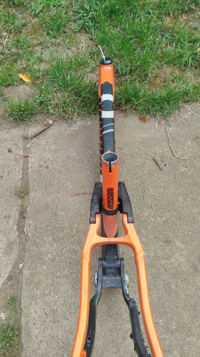 Vând cadru bicicleta