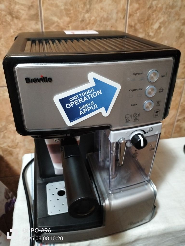 Vând EXPRESSOR Manual cu LATTE Argintiu BREVILLE 550 Ron neg