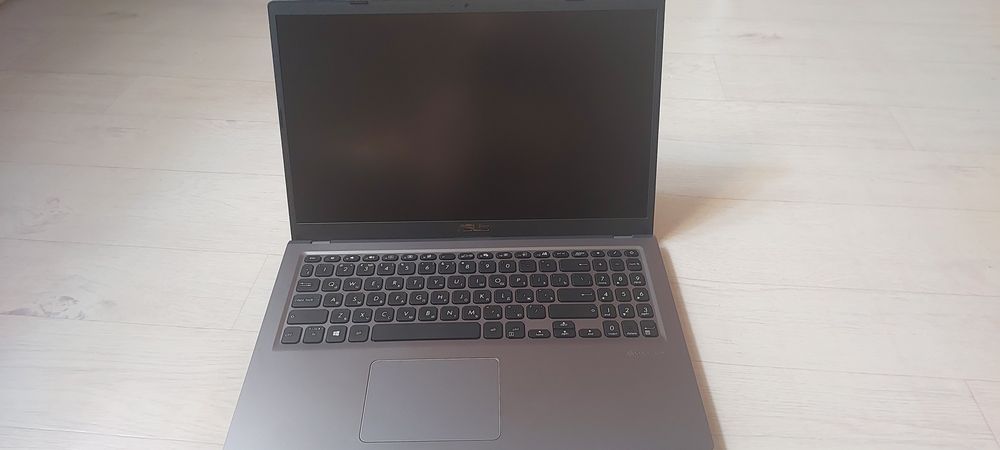 Ноутбук ASUS новый