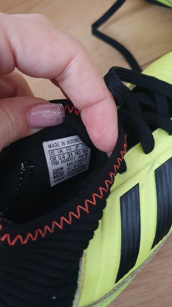 Детски бутонки за момче Adidas