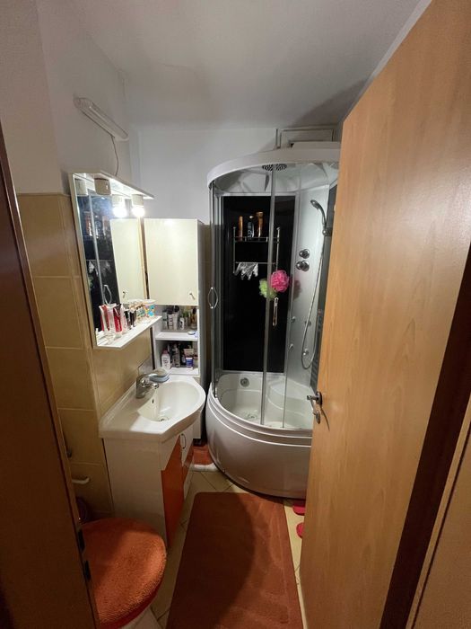 Apartament 2 camere decomandat, mobilat si renovat, Strada Rahovei