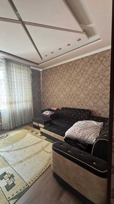 Arenda uy hovlik beriladi