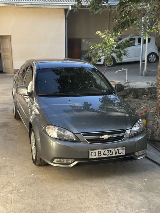 Lasetti Jentra 2016 1evro avtomat toza