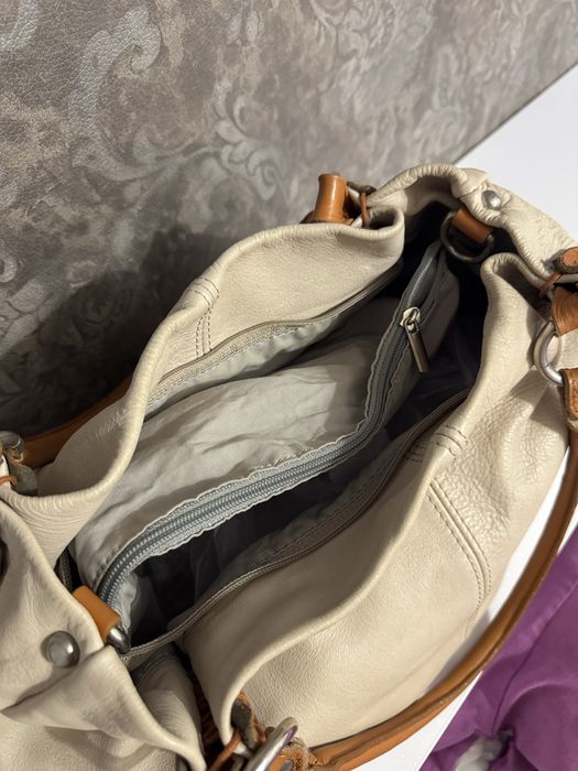 Дамска чанта естествена кожа