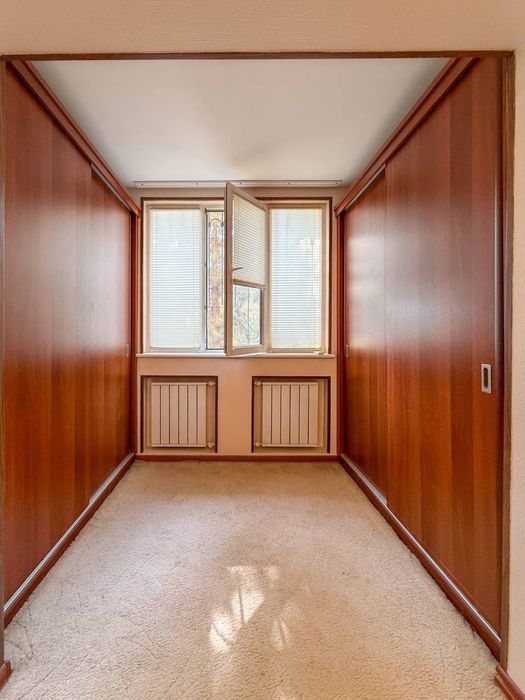 Продается кв 77 серия 2/3/4