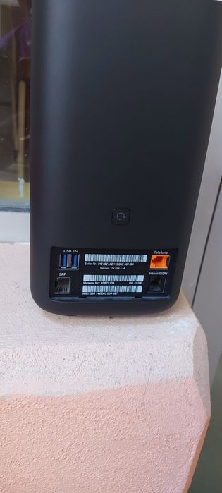 Router Wifi 6 cu SIM  , vind sau schimb