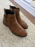 Cizme/ Botine Piele dama maro, marimea 39 5th avenue