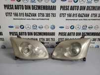 Far Dreapta Toyota Avensis T25 An 2003-2004-2005-2006-2007-2008 ATENTIE VOLAN DREAPTA Dezmembrez To