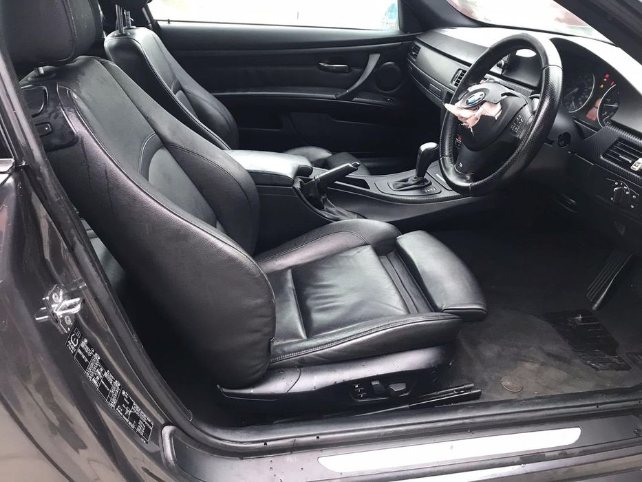 Dezmembrez BMW 335d doar 77.000 mile E92 Bi-turbo 286cp,M pack,recaro