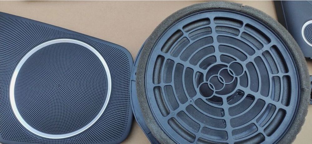 Sistem audio Audi A4 B8 Bangolufsen