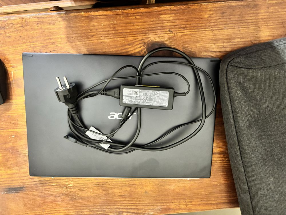 Acer Aspire 5 / i3-1115G4 / 8GB  RAM / 512GB SSD + ПОДАРЪЦИ