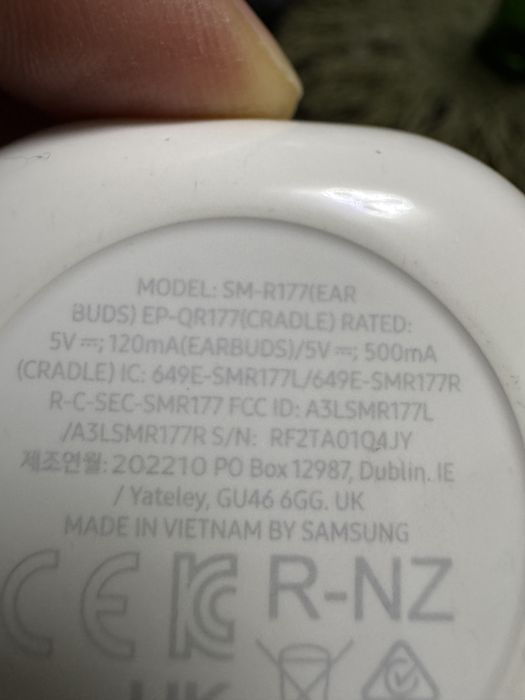 Безжични слушалки Galaxy buds 2