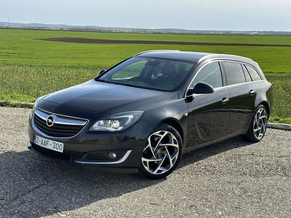 Opel insignia Sport Tourer - Full option, recent adus - 2015, E6