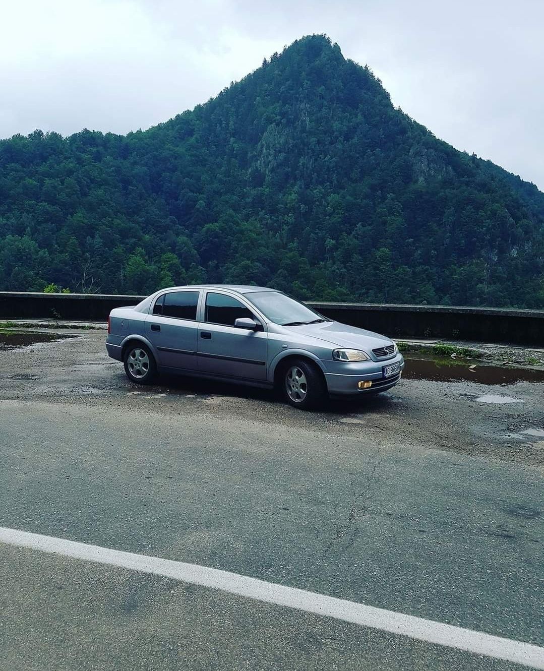 Vând Opel Astra G