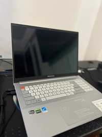 Laptop Asus Vivobook Oled 4K